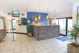 Carlingford Hostel | Carlingford Hostel Private Room Sleeps 2 (#01)