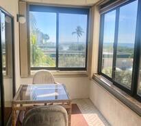 South Island Apartment | Gorgeous Beachfront Condo at Sandarac