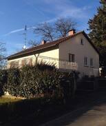 Allmannsdorf House | gemütliches Zimmer in WG-Haus