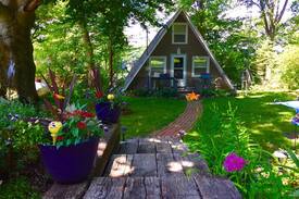 Delton Cabin | Welcome to the Wren House Chalet on Wikinson lake