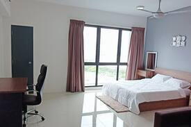Shah Alam House | Menara Geno Sovo V12 - Cozy Studio (Wifi)