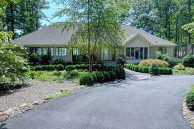 Bumpass House | Mirabella on Lake Anna