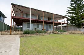 Seabird House | "Three Little Birds" Seabird Holiday Rental
