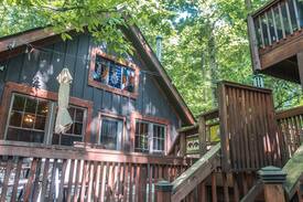 Kingston Springs House | The Sanctuary Treehouse-Style Cabin
