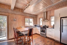 Val-des-Lacs Villa | Chalet Azure Waterfront