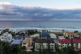 Miami Apartment | MAGIC MOUNTAIN RESORT OCEAN VIEWS NOBBY BEACH