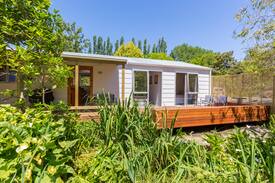 Tasman House | Tui Cottage, Tasman, Near Mapua