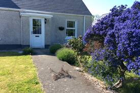 Dunfanaghy Bed & Breakfast | King’s Accommodation A single room stay