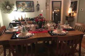 Decorah House | Cozy Cottage by Leanne and Sue