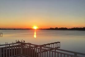 Deep Hole House | Sunrise Over Little Oyster Bay