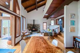 Cedar Ridge House | Grass Valley Treehouse Retreat near the Yuba River