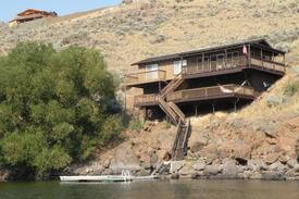 Salmon Cabin | Williams Lake, Salmon, ID