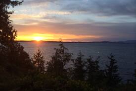 Savary Island Cabin | Modern Cottage on Savary Island