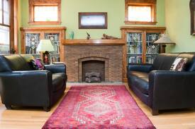 Edgewater Apartment | The Stained Glass Apt. Edgewater #2
