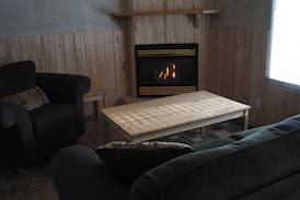 Christopher Lake Cabin | JEWEL OF THE NORTH CABIN 4 COOKIES