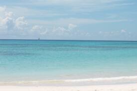 Enterprise Cabin | A Cosy Coastal Cottage in Barbados
