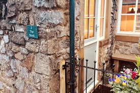 Giggleswick Cabin | The Nook, a cosy cottage in historic Settle