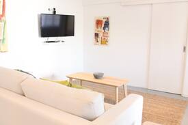 Sommerschield Apartment | Modern Studio