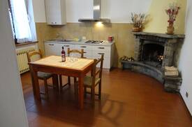 Piancastagnaio Apartment | La Lamponaia