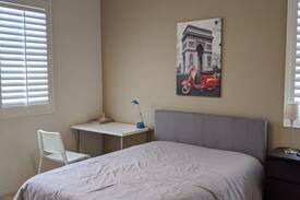 Ontario House | Best Airbnb in the area 歡迎您