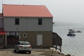 Medomak Apartment | Lobsterman’s Lodge- Working Waterfront Marina!