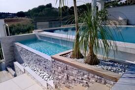 Barrafranca Apartment | MANDARINE terrasse privée avec piscine-jacuzzi-bar