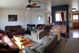 Carbon County House | Miracle Mile Retreat House