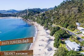 Cooks Beach Apartment | "Salty Towers" Stunning Ocean Views