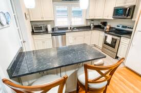 Northeast Virginia Beach House | The Bright Side of Life