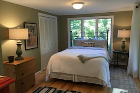 West Woodstock House | The Cottage on Westerdale Road