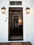 St. Elmo Improvement League House | Boutique St Elmo Farmhouse 7 min from Downtown