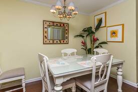 Demere Park Apartment | Ocean Walk E4
