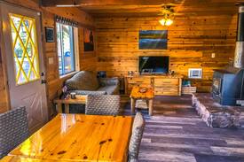 Duck Creek Village Cabin | Pioneer Lodge | Duck Creek Village, Utah