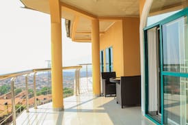 Freetown Apartment | Rock Condos Apartments. 3rd floor/penthouse. Room1