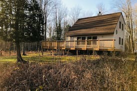 Thompsonville Cabin | Trillium Ridge Cabin