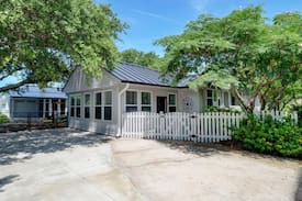 Harkers Island Cabin | The Gypsy Gull