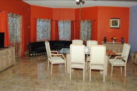 Runaway Bay Villa | Little Savoy Guest House