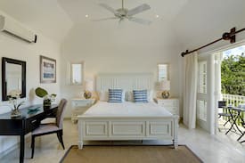 Little Battaleys Villa | Battaleys Mews 1