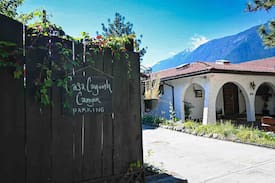 Lillooet House | Casa Cayoosh Canyon ~ Rustic Retreat & Epic Views