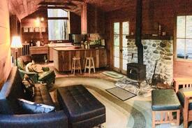 Guerneville Cabin | Russian River Treehouse