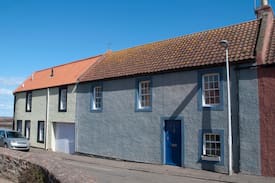 Dunbar Cabin | The Kipper House - a coastal getaway