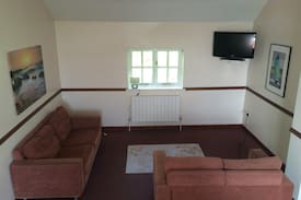 Pembroke House | Llanion Cove Lodges. Drake House.