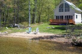 Oxford Cabin | Sunset Lake House on Thompson Lake