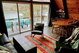 Flat Hollow Marina Cabin | Cozy Cabin in the woods on Norris Lake