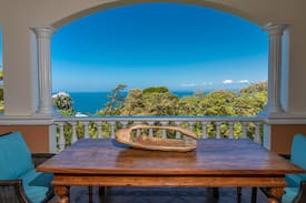 Manuel Antonio House | Villa Isabela: Perfect Location, Comfort & Views!