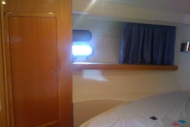 La Condamine Boat Rental | Nice Boat to sleep in Monaco port (for 4 persons)