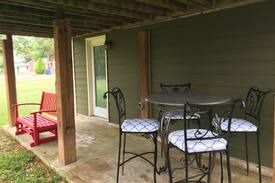Belton House | Treehouse at Stillhouse Hollow Lake