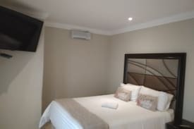 Carletonville House | Sleep Over Guest house