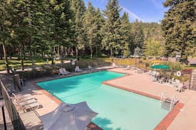 Rathdrum Apartment | Twin Lakes Village Condo by Silverwood Theme Park