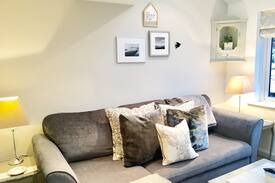 Bowness-on-Windermere Cabin | Windermere Retreat - Annisgarth Howe
